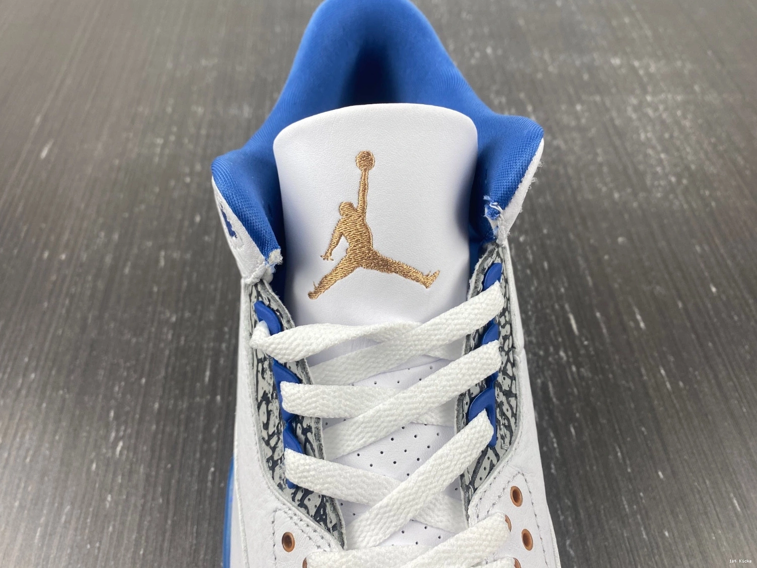 'Wizards' 3 Jordan Air - CT8532-148 0227